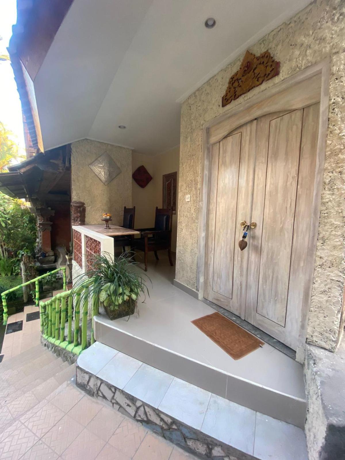 Okawati Boutique Bungalows Ubud  Exterior photo